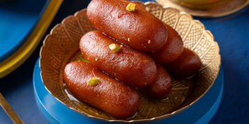 Different Side Dishes That You Can Try With Gulab Jamun