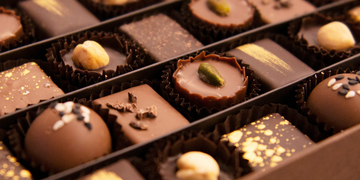 Where to Find Fresh Chocolate Treats for Chocolate Day Celebrations