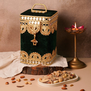 Delighted Panjeeri Box