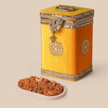 Famous paunjabi panjeeri box